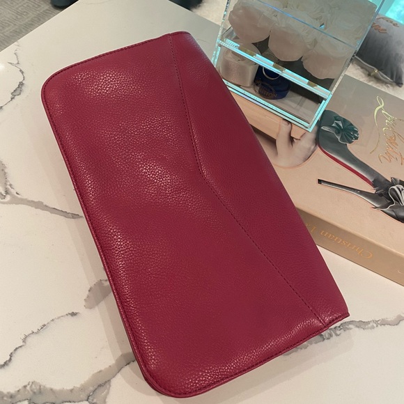 Marc by Marc Jacobs large clutch - Picture 7 of 9